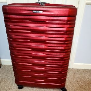 2 Piece Hartmann Luggage Set - Ruby Red